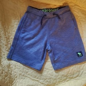 Abercrombie boys grey shorts size 7/8